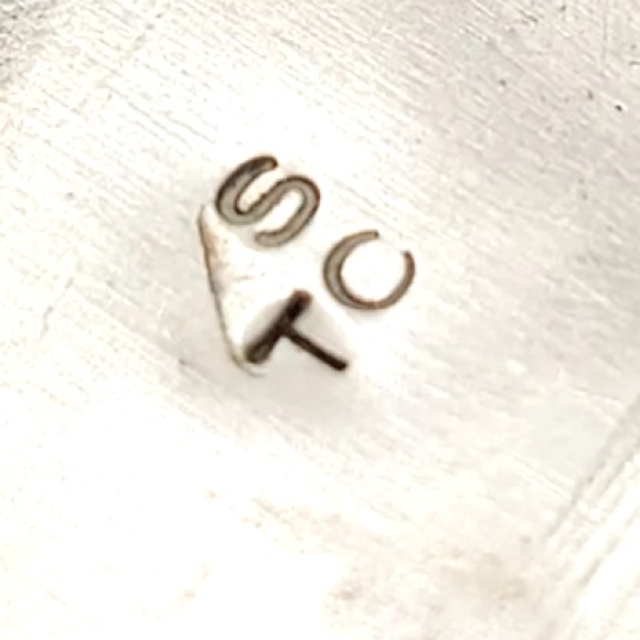 Signed - Thomas Singer, Navajo Crushed Turquoise & Coral Inlay Watch Cuff - Picture 7 of 11